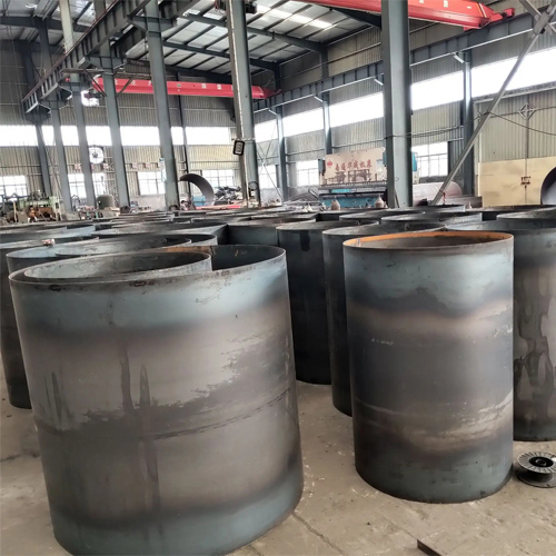 选择延安钢护筒的材质时考虑哪些条件？